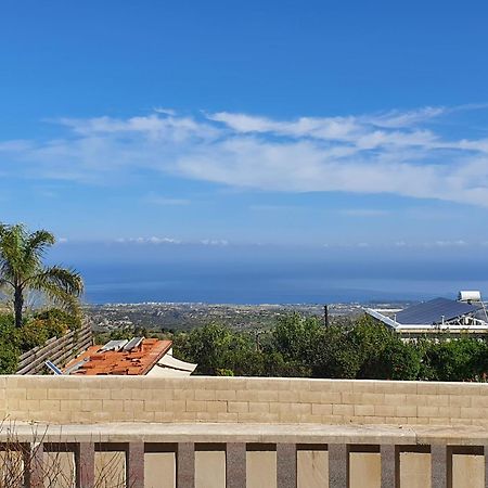 Villa Serapho Paphos Exteriör bild