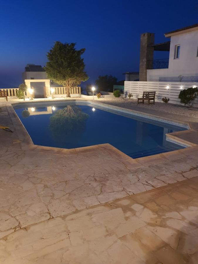 Villa Serapho Paphos Exteriör bild